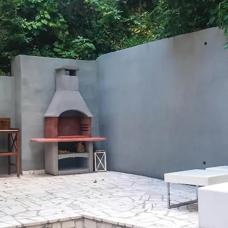 Two-bedroom In * Jesenice (Split-Dalmatia)